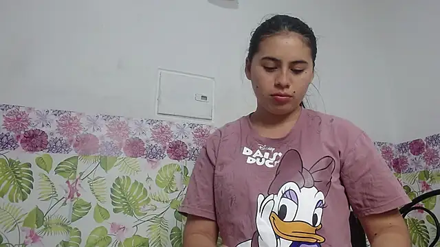 sweetfantacies18 online show from January 24, 12:09 am