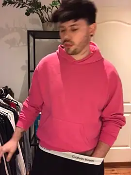 gayboooy nrw online show from December 19, 2:13 pm