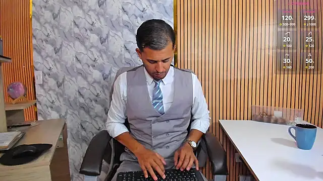 Hideintheoffice online show from April 1, 1:41 pm