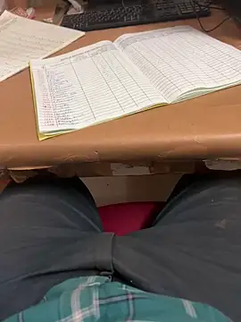 Hillz king 98 online show from February 5, 10:33 pm