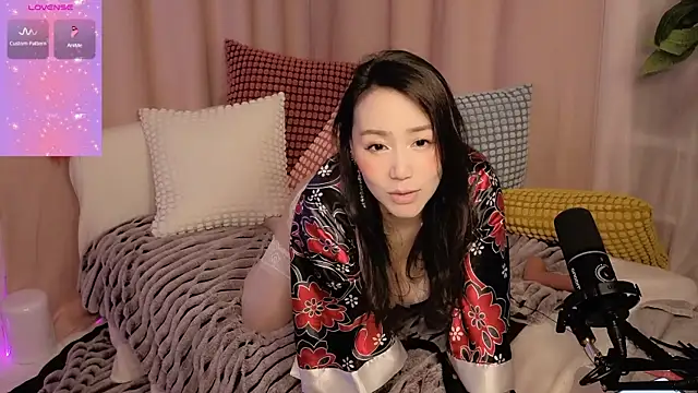 baobaomiqi linger online show from February 9, 5:08 am