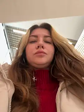 MayaMystic online show from February 7, 9:05 am