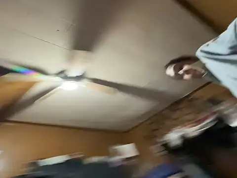 carmelbbyx22 online show from March 31, 3:52 am