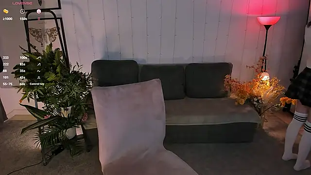 lilithlunna online show from September 24, 10:46 pm