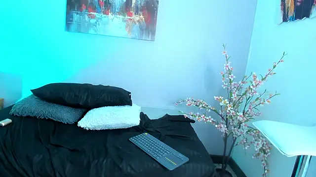 BrithanySummer online show from January 16, 2:19 am