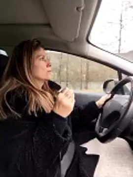 sansan2411 online show from February 10, 1:04 pm