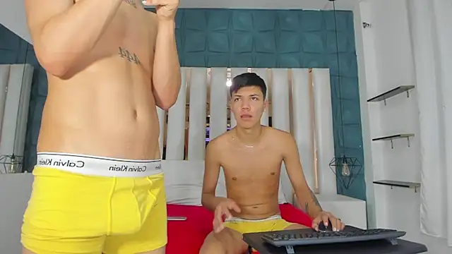 Snapshot of Angel_xxx chatting on February 14, 1:18 pm Angel xxx online show from February 14, 1:18 pm