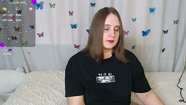 Snapshot of Phantommira chatting on March 17, 11:21 am Phantommira online show from March 17, 11:21 am