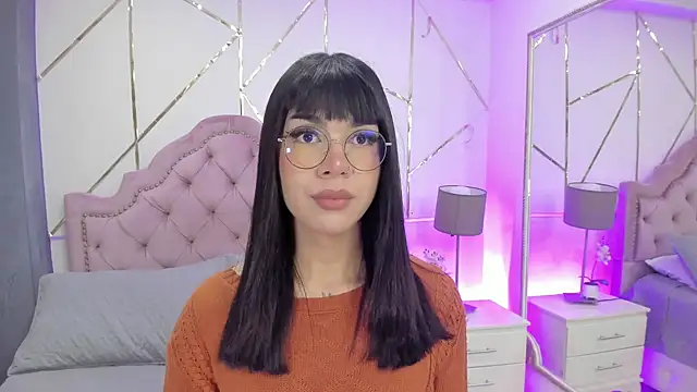 RoseCassie online show from February 3, 1:08 pm