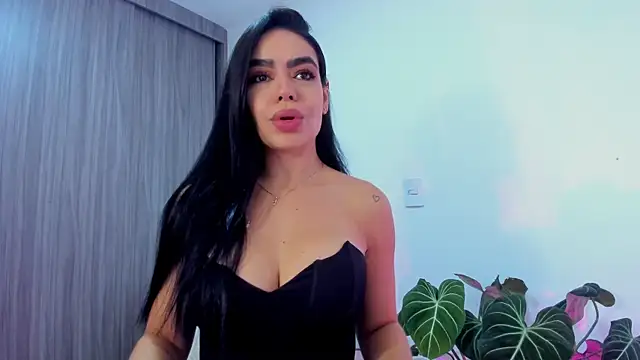 Sara Leblanc online show from October 20, 2:50 pm