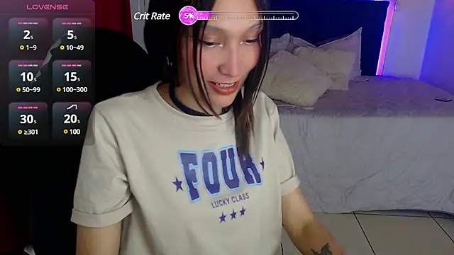 mia collens online show from February 3, 4:46 am