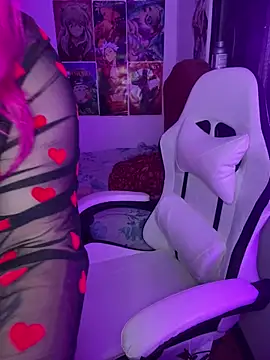 Snapshot of Pinky-Flower chatting on January 29, 2:19 am Pinky-Flower online show from January 29, 2:19 am