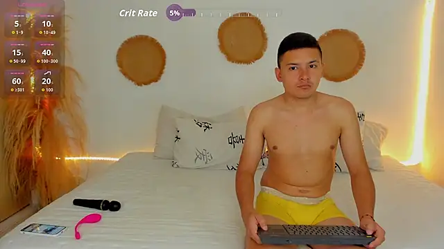 TifannyRossiii online show from May 22, 10:48 pm