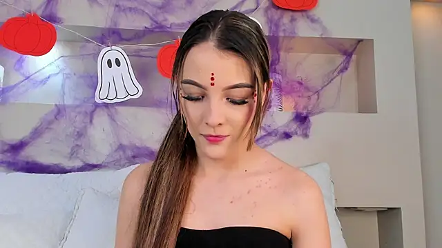 KendalPrince online show from October 31, 5:08 am