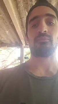 Snapshot of italianbighorse22 chatting on November 5, 5:13 pm italianbighorse22 online show from November 5, 5:13 pm