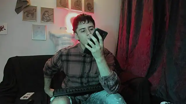 Snapshot of Antonello_Vannucci chatting on December 27, 9:11 pm Antonello Vannucci online show from December 27, 9:11 pm