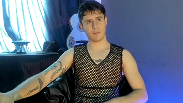 Snapshot of Antonello_Vannucci chatting on November 24, 2:50 pm Antonello Vannucci online show from November 24, 2:50 pm