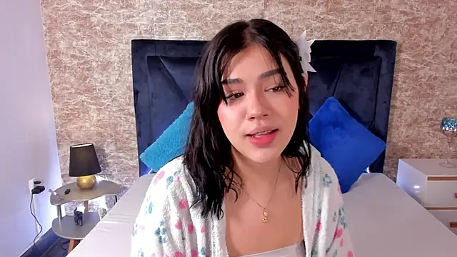 Snapshot of Lily_Woodz chatting on March 9, 2:54 pm Lily Woodz online show from March 9, 2:54 pm