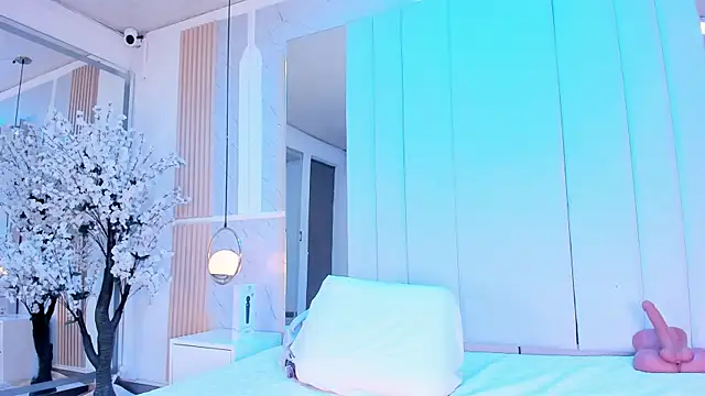 Snapshot of salomebenz chatting on September 11, 9:48 pm salomebenz online show from September 11, 9:48 pm