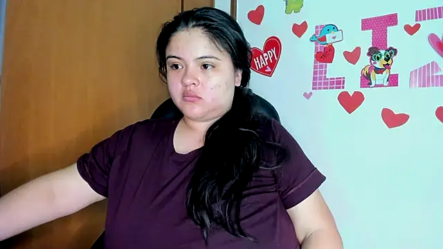 lizzie c online show from February 17, 11:20 pm