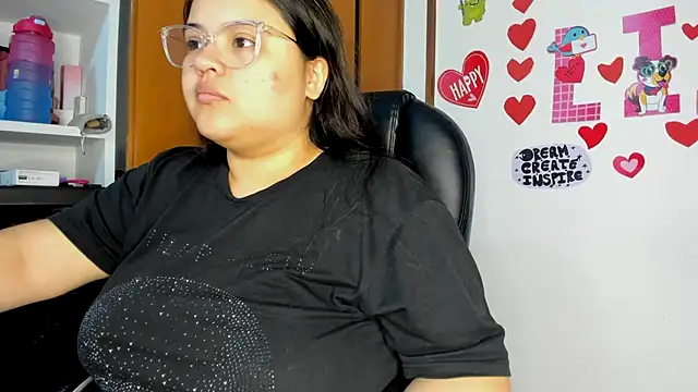 lizzie c online show from March 8, 11:39 pm