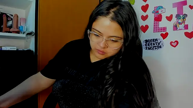 lizzie c online show from March 9, 11:35 pm