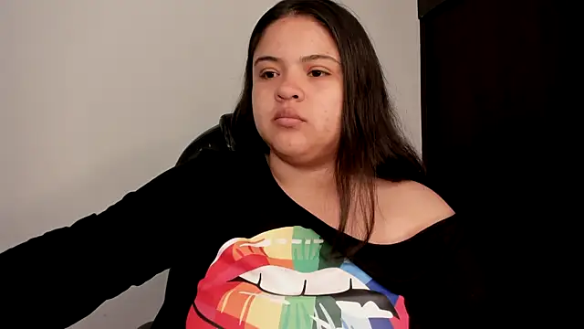 lizzie c online show from October 8, 7:55 pm