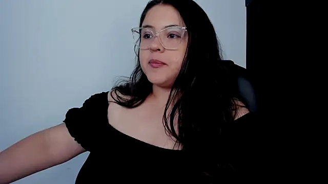 lizzie c online show from October 10, 7:57 pm