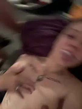 Snapshot of milabandolero chatting on December 27, 9:22 pm milabandolero online show from December 27, 9:22 pm