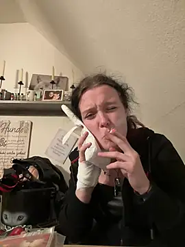 Snapshot of milabandolero chatting on January 13, 6:27 pm milabandolero online show from January 13, 6:27 pm