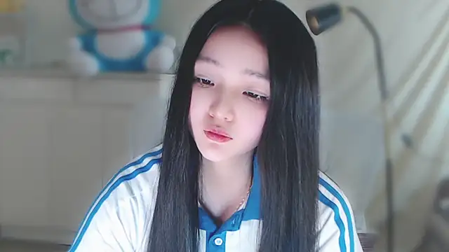 xiao-xiao-D online show from February 5, 9:46 am