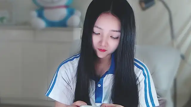 xiao-xiao-D online show from February 7, 12:28 pm