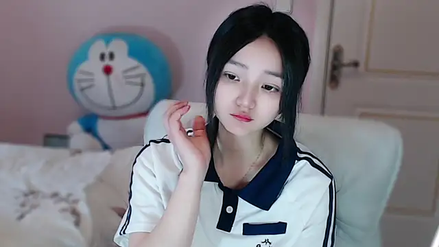 xiao-xiao-D online show from March 7, 9:18 am