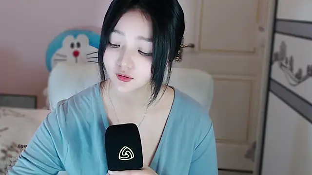 xiao-xiao-D online show from March 12, 7:57 am