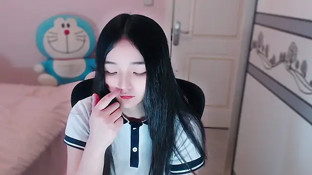 xiao-xiao-D online show from October 22, 8:47 am