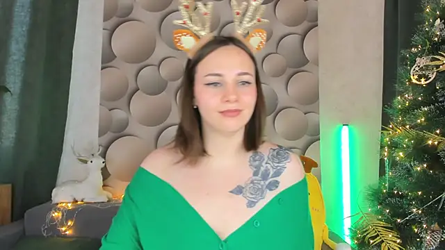 Cute smile sharon online show from December 25, 5:05 am