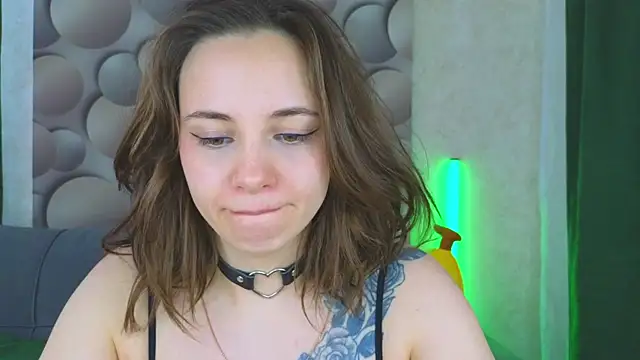 Cute smile sharon online show from March 8, 5:07 am