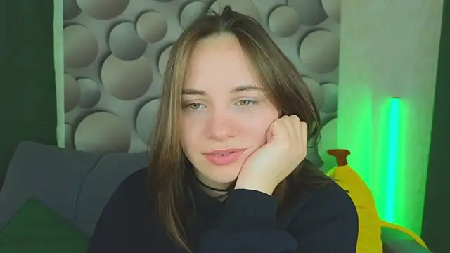 Cute smile sharon online show from March 21, 6:16 am