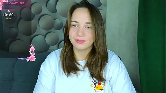 Cute smile sharon online show from October 10, 3:38 am