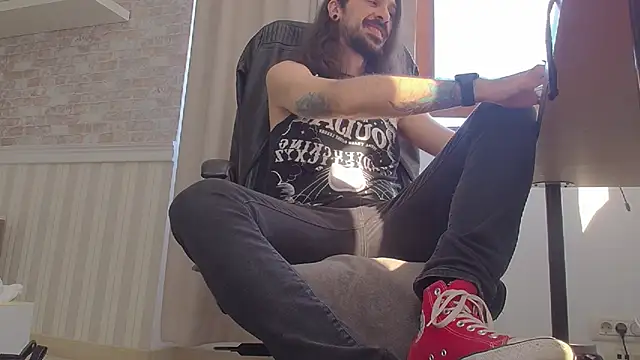 AxelColton online show from October 19, 10:27 am