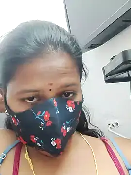 Snapshot of Tamil_Sanjana_ chatting on January 7, 1:03 pm Tamil Sanjana  online show from January 7, 1:03 pm
