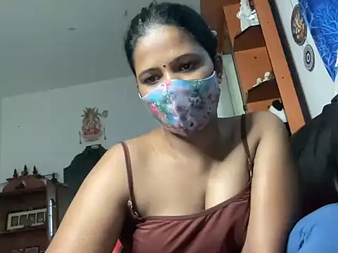 Tamil Sanjana  online show from October 31, 1:17 am