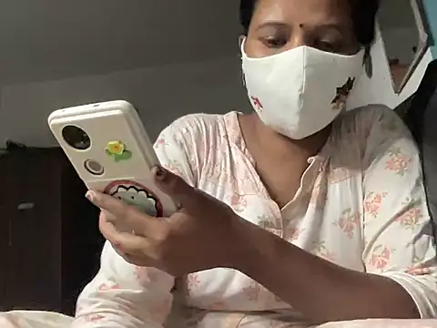 Tamil Sanjana  online show from April 6, 6:20 pm