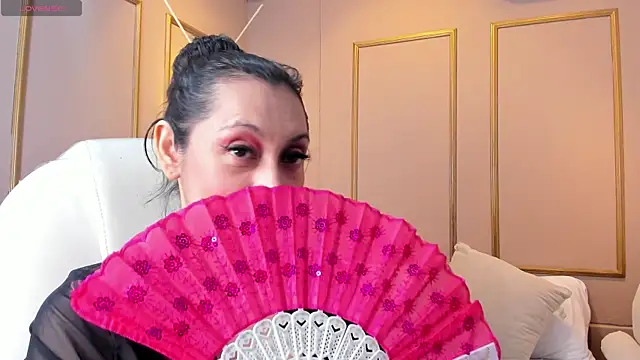 PerlaPreciosa online show from October 7, 4:09 am