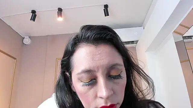 PerlaPreciosa online show from November 8, 4:01 am