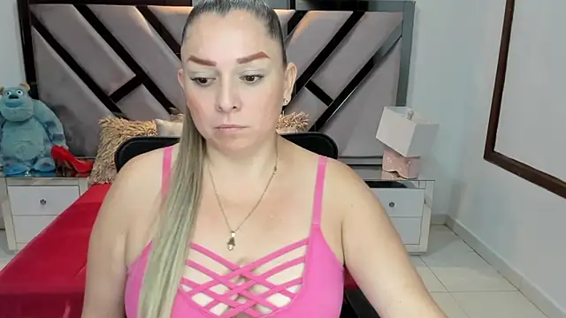 natalia5560 online show from September 9, 12:37 pm