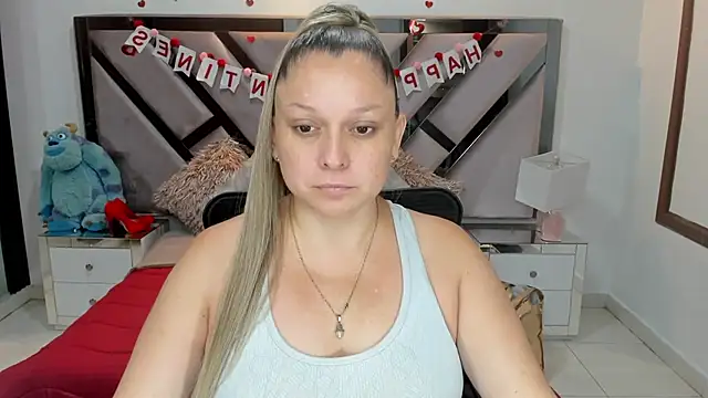 natalia5560 online show from September 28, 1:49 pm