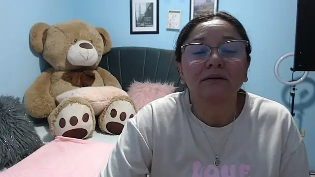 AngelRouss online show from April 8, 3:17 am