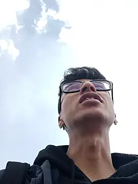 Snapshot of codysmith chatting on February 6, 3:26 pm codysmith online show from February 6, 3:26 pm