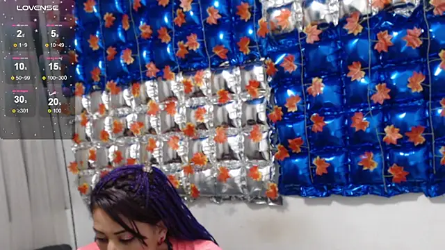 thaly funn online show from February 21, 4:18 am